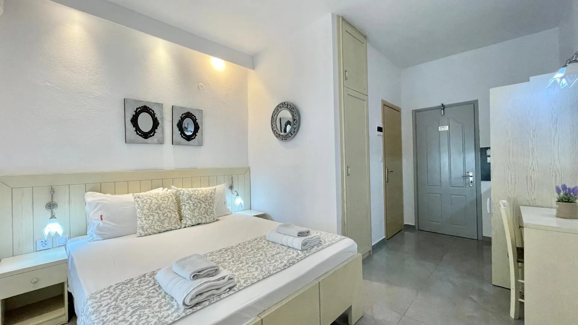 Myrto Rooms Pefkochori 0*,