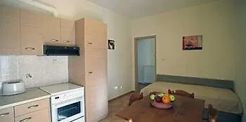 Myrto Rooms Pefkochori
