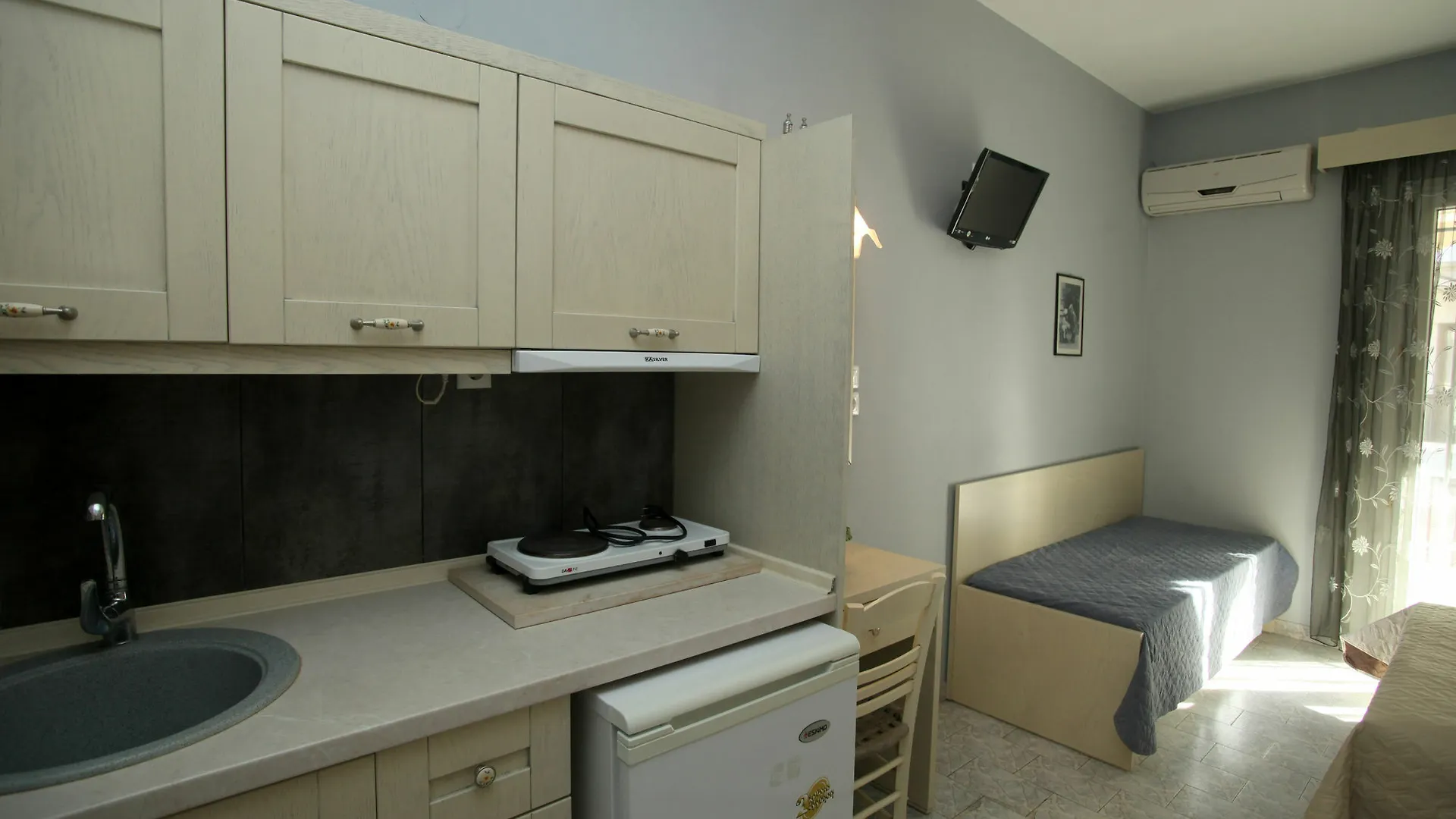 Myrto Rooms Pefkochori Grecia
