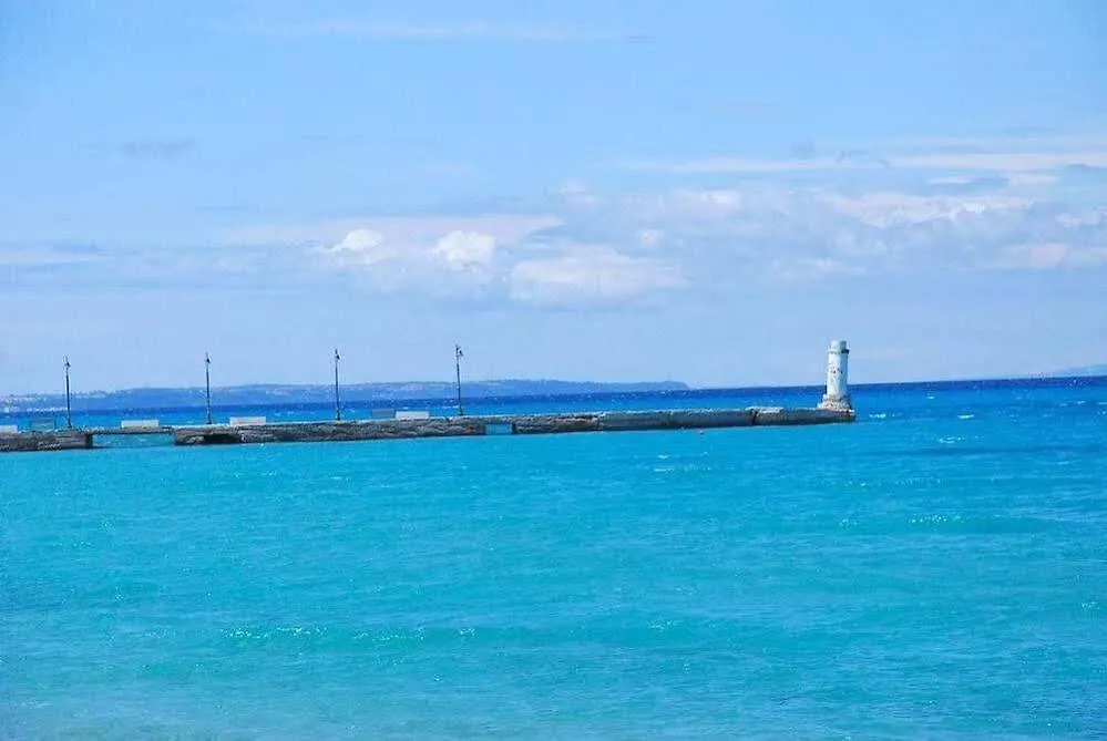 Myrto Rooms Pefkochori 0*,  Grecia
